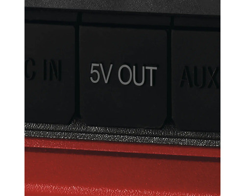 Detail portu ''5V OUT''