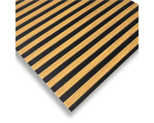 Akustický panel s dreveným a pruhovaným vzhľadom