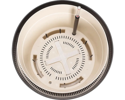 Vnútorný pohľad na mopový vedro so žmýkačkou