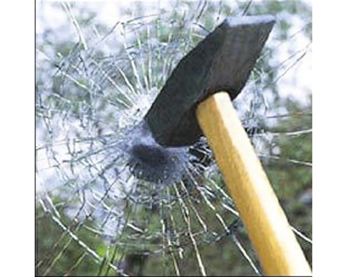 Kladivo preráža sklo