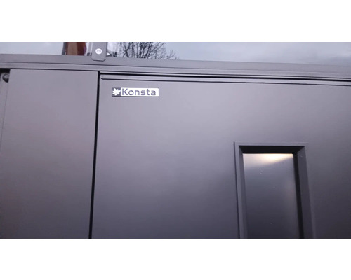 Detailný pohľad na záhradný domček Konsta