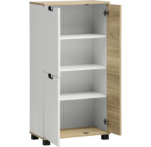 Otvorená kúpeľňová skrinka s policami a dvomi dvierkami