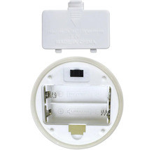 Priestor pre batérie svetla s vypínačom a miestom pre dve batérie