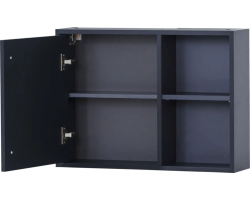 Otvorená nástenná skrinka s priehradkami a dverami