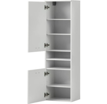 Biela vysoká skriňa s otvorenými dverami a policami