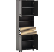 Vysoká skriňa s otvorenými policami a zásuvkami