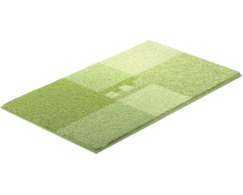 Zelený koberec s obdĺžnikovým vzorom