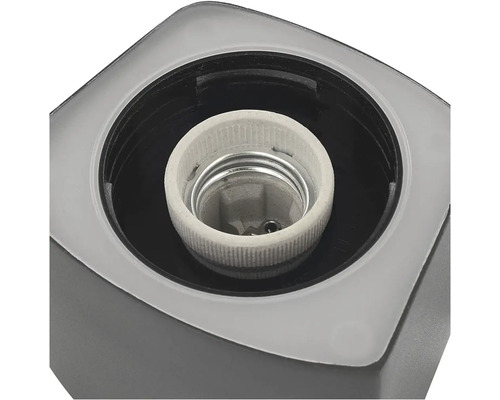 Detail objímky žiarovky