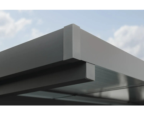 Detail terasy so zastrešením s hliníkovým rámom