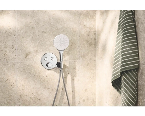 Sprchová batéria na stenu s ručnou sprchou