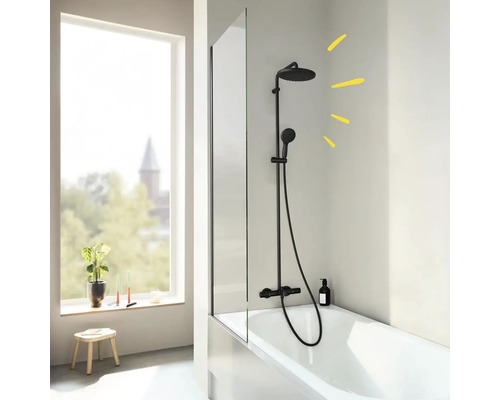 Kúpeľňa s vaňou, sprchovou zástenou a sprchovou súpravou