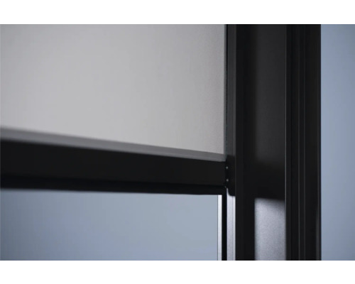 Oknenná roleta s rámom