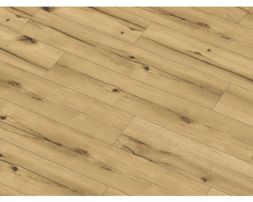 Položená laminátová podlaha s dreveným vzhľadom