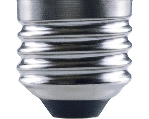 Detail objímky žiarovky E27