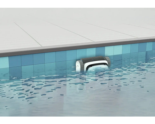 Bazén s čistiacim robotom