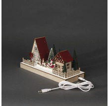 Vianočná drevená dekorácia s LED osvetlením, pozostávajúca z domov, stromov a Santa Clausa v saniach s USB káblom