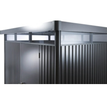 Box na smetné nádoby s dverami a oknami