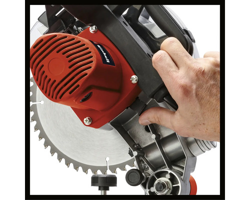 Pokosová píla s ručným ovládaním