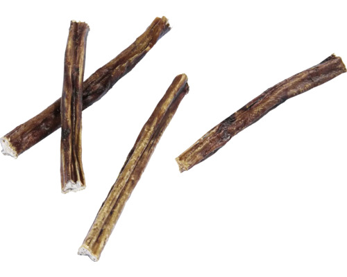 Niekoľko býčích žuvacích tyčiniek pre psov