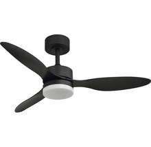 Stropný ventilátor s tromi lopatkami a integrovanou lampou