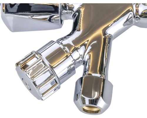 Detail vodovodnej batérie pre umývadlo