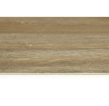 Detail laminátovej podlahy s drevenou štruktúrou