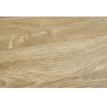 Detail laminátovej podlahy s dreveným vzorom