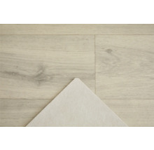 Detailný pohľad na vinylovú podlahu s kročajovou izoláciou