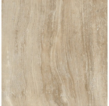 Detail béžovej travertínovej dlaždice so žilkovaním