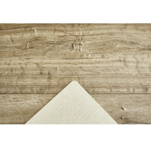 Drevená štruktúra s rohom papiera