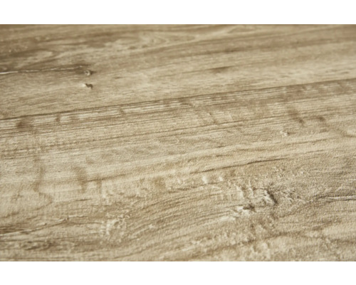 Detail laminátovej podlahy s drevenou štruktúrou