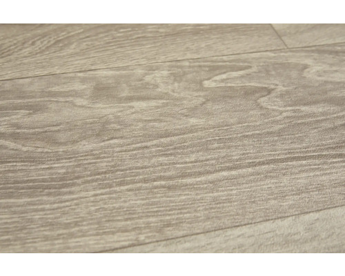 Detail laminátovej podlahy s dreveným dekorom