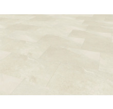 Položené podlahové dlaždice v interiéri