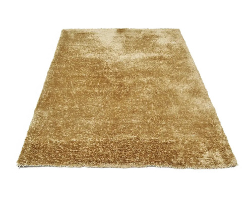 Obdĺžnikový koberec s vysokým vlasom