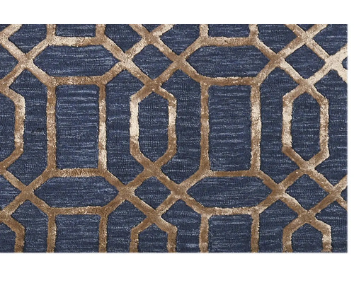 Koberec s geometrickým vzorom