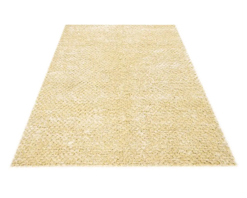 Obdĺžnikový koberec s nopovou štruktúrou