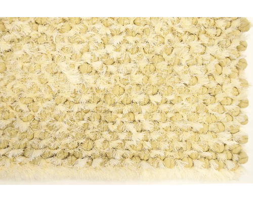 Detailný pohľad na koberec s nopkovou štruktúrou