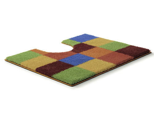 Kúpeľňový koberec s výrezom a patchworkovým vzorom