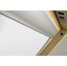 Detailný záber LED lampy s USB portami