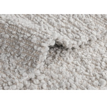 Detail koberca so slučkovou štruktúrou