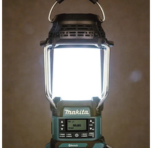 Stavebná lampa Makita s funkciou rádia