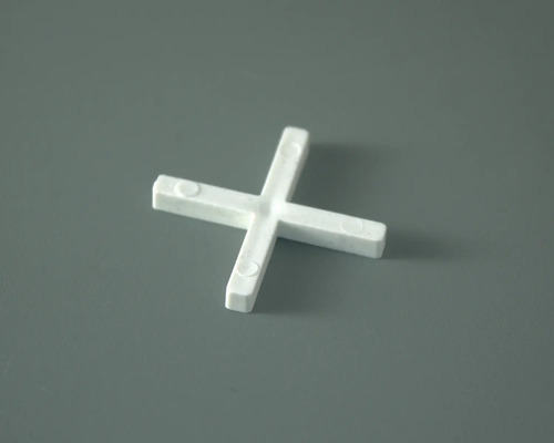 Krížik na dlaždice na rovnomerné kladenie dlaždíc