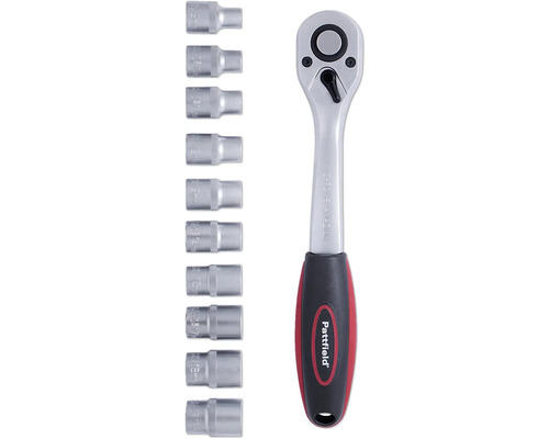 Sada račňového kľúča s rôznymi nástrčkovými hlavicami