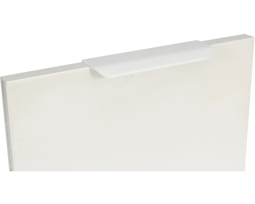 Dvierka skrinky s úchytkou