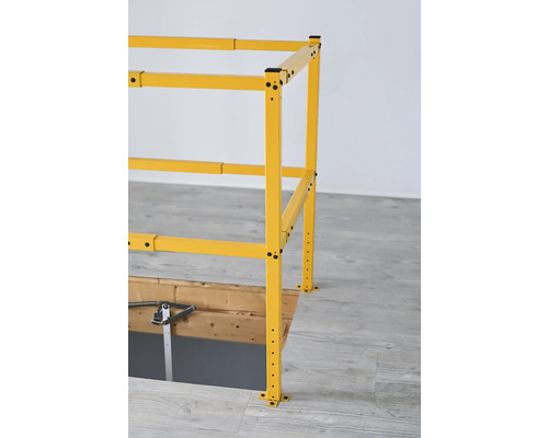 Kovové zábradlie pre podkrovné schody