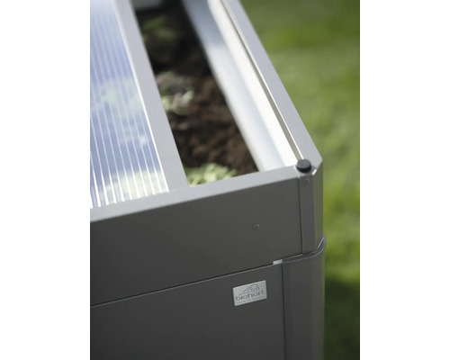 Vyvýšený záhon s logom Biohort