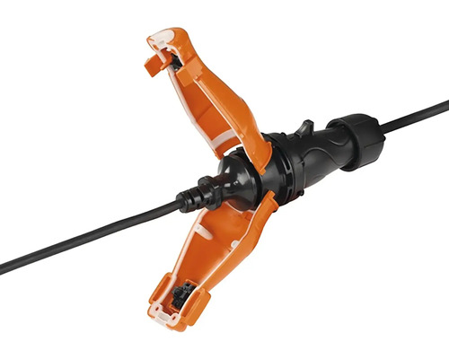 Konektor s otvoreným krytom a káblom