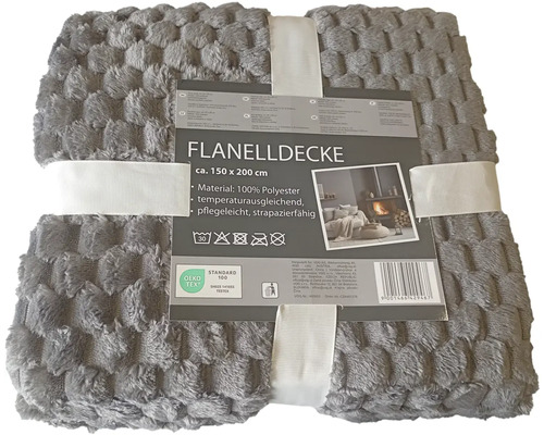 Sivá flanelová deka, približne 150 x 200 centimetrov, z polyesteru