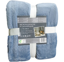 Svetlomodrá deka z mikrovlákna so vzhľadom jahňacej kože, približne 150 krát 200 centimetrov, zo 100 percent polyesteru