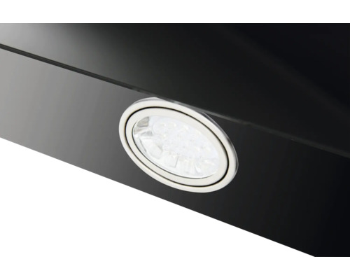 Detailný pohľad na digestor s osvetlením